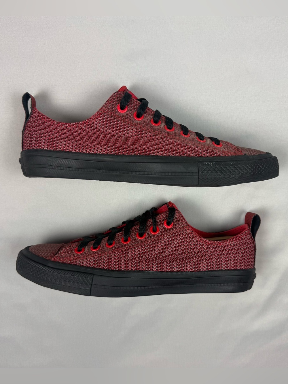 Converse Chuck Taylor All Star 2 Lunarlon Mens Shoes US 9.5 Red/Black